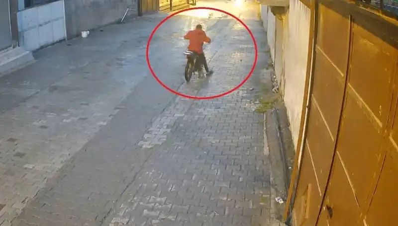 Hırsızlıkta Eşsiz Bir Başarı: Arızalı Motosikletten Vazgeçmedi!