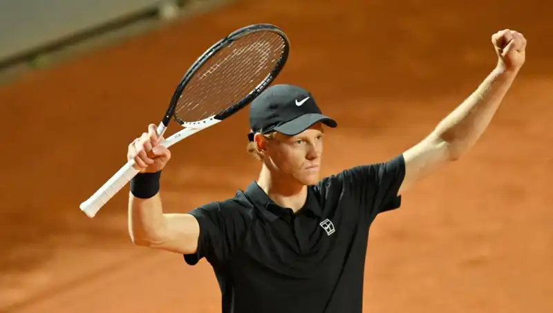 Wimbledon Yarı Finalleri: Tenis Dünyasının En Büyük Mücadelesi
