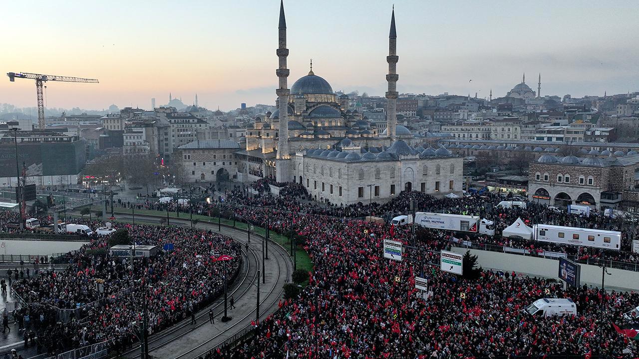 İstanbul'da İnsanlık İttifakı Toplandı!
