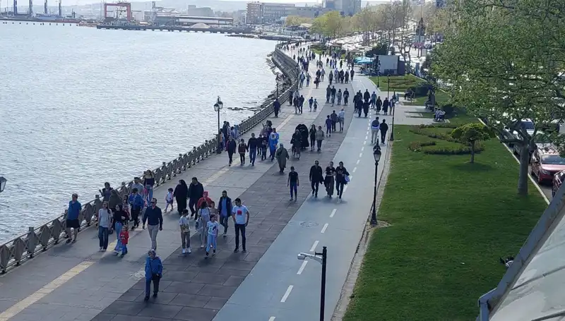 Tekirdağ'da Yaşlı Nüfus Oranı Yüzde 10,2'ye Ulaştı: Demografik Değişim
