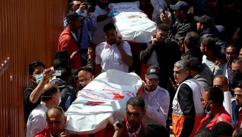 İsrail Katliamının Perde Arkası: Hayat Kurtaranlar Kurban Edildi mi?