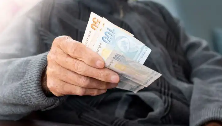 Emekli İkramiyesi 4 Bin TL Oluyor: Genel Kurul'da Son Durum Nedir?