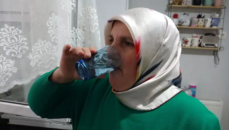 30 Yıldır Nisan Yağmurunu Şifa İçin İçen Kadın: Kayınvalideden Yüzyıllık Gelenek