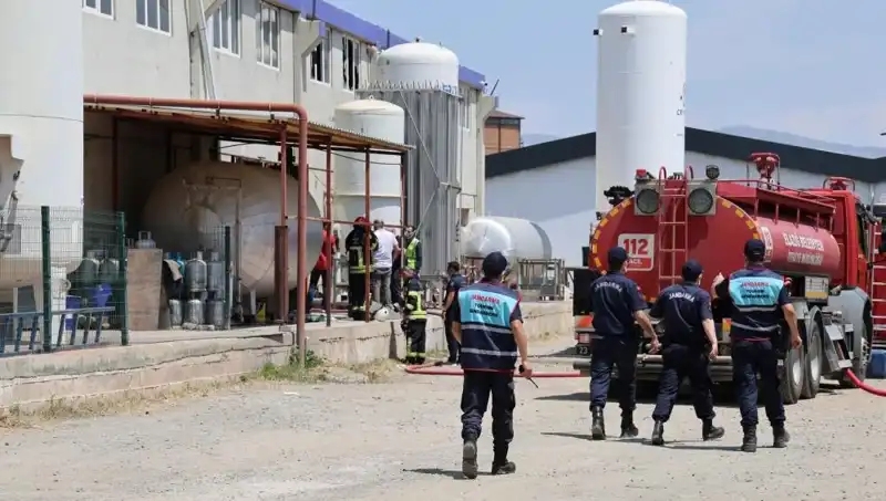 Elazığ’da Gaz Dolum Tesisinde Korkutan Patlama: Nedenleri ve Sonuçları