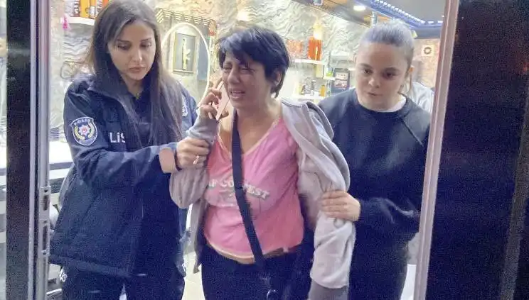 Polise "Köpek" Diyerek İten Kadına Adli İşlem Uygulandı