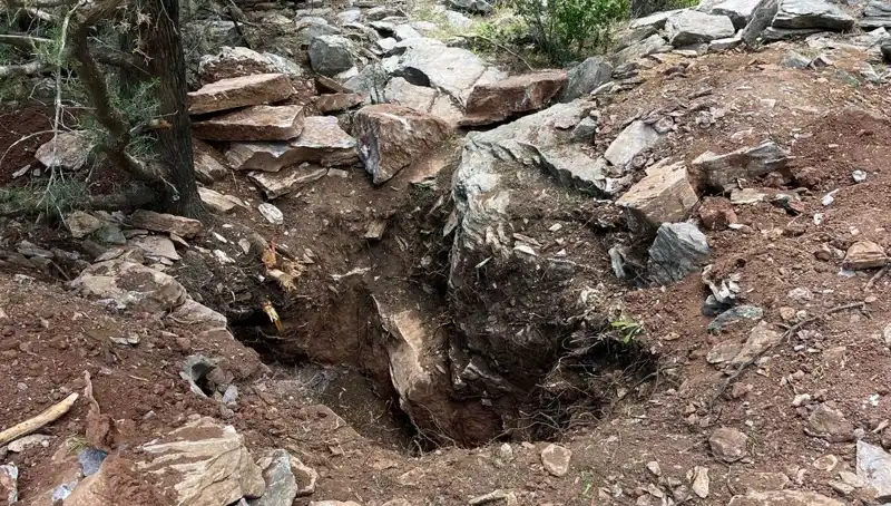 Eski Vali ve Emekli Albay Define Avında Yakalandı! Gerçeğin Peşinde Ne Var?