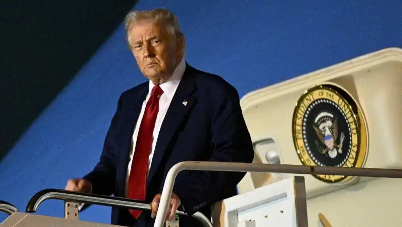 Katar’ın Lüks Yatırımcılarından Trump’a Uçan 400 Milyon Dolarlık Jet