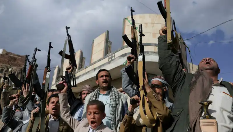 Husiler'den ABD İddiası: Yemen'de Kara Harekatı Hazırlıkları Başladı!