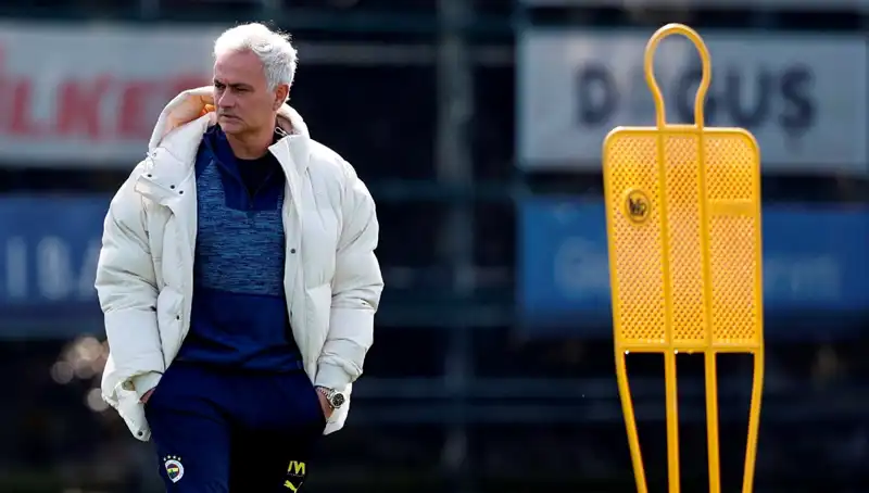 Fatura Mourinho'ya: Futbol Dünyasında Şok Edici Gelişmeler