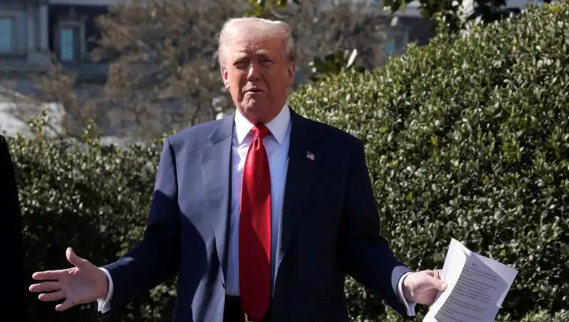 Trump'tan 43 Ülkeye Seyahat Yasağı: Hangi Ülkeler Listede?