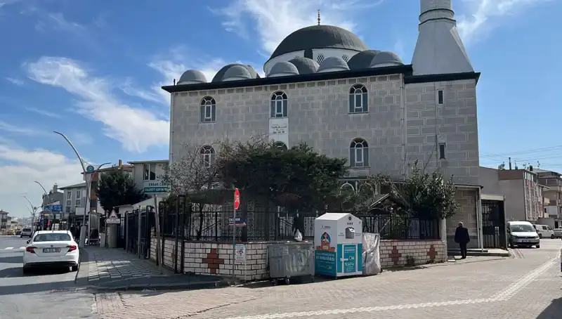 Cami Tuvaletinde Bulunmuş Cansız Bedensinin Perde Arkası: Yanındaki Şok Edici Detaylar