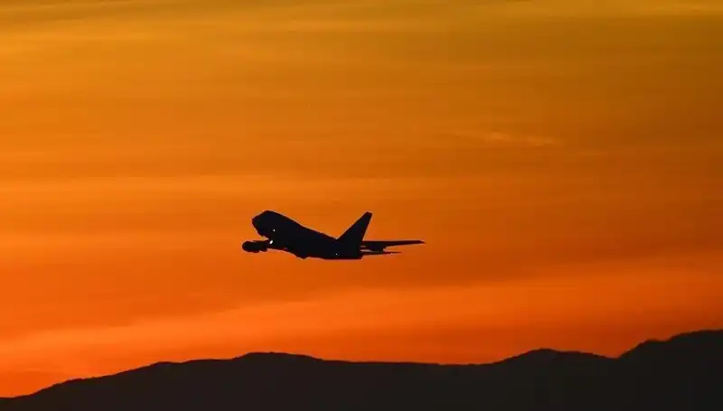 Avustralya'da Uçak Kazasında Pilot Hayatını Kaybetti: Ayrıntılar Ortaya Çıkıyor