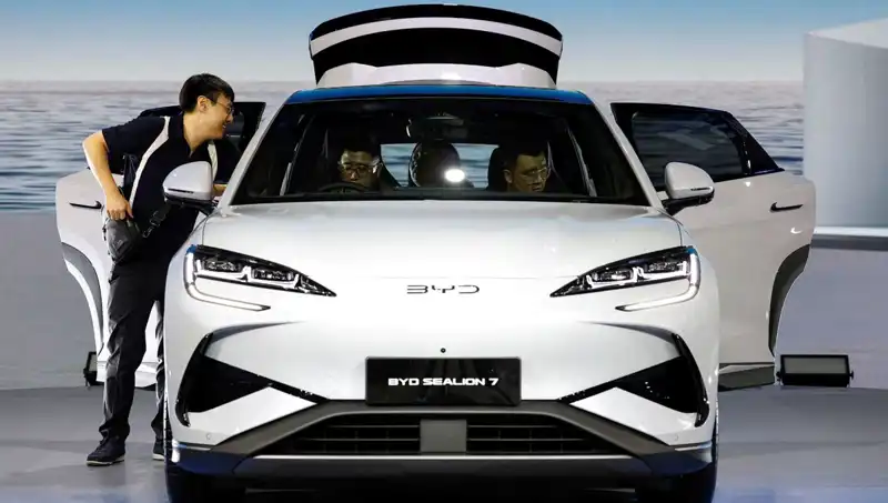 BYD, Tesla'yı Geride Bırakarak Satışta 100 Milyar Dolara Ulaştı
