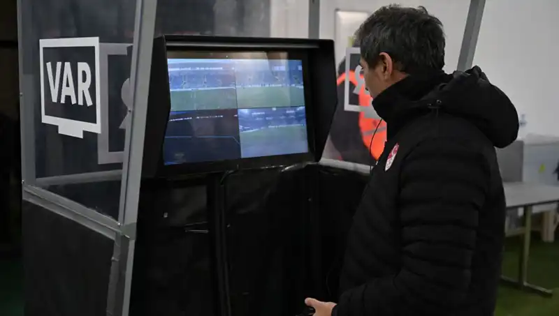 Beşiktaş-Gaziantep FK Maçında Alman VAR Hakemi Görev Alacak