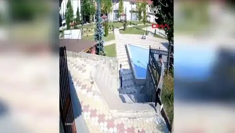 Kastamonu'da Muhtar Uyarı Sonrası Bıçaklı Saldırıya Uğradı: Olayın Ayrıntıları