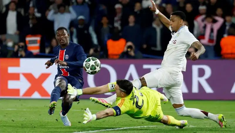 Şampiyonlar Ligi Rövanşları Başlıyor: Aston Villa ve Dortmund'un Zorlu Yükselişi