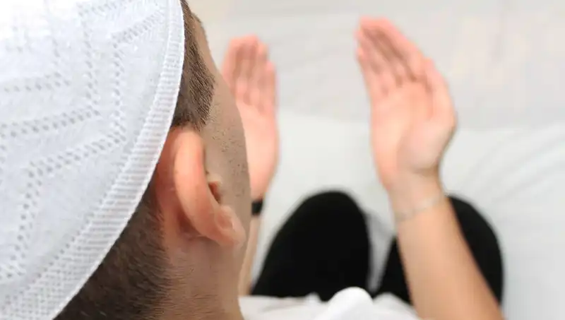 Seferi Namazı Nasıl Kılınır? Adım Adım Rehber