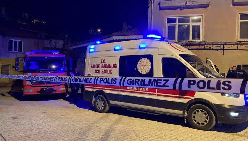 Yaşlı Adamın Evinde Yanmış Halde Bulunması, Şehirde Panik Yarattı