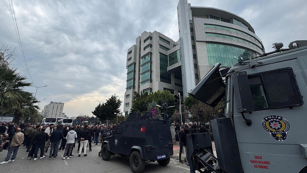 Akdeniz Belediye Başkanı Sarıyıldız'a Yerine Vekaleten Görevlendirme Yapıldı