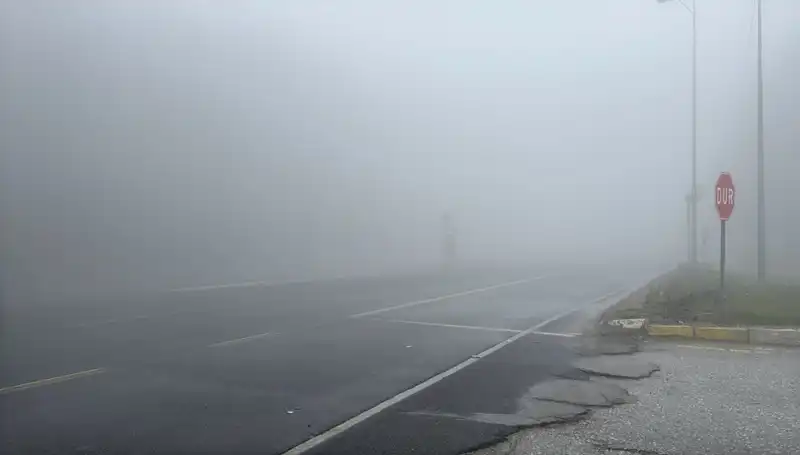 Bolu Dağı’nda Sis Alarmı: Görüş Mesafesi Tehlikeli Derecede Düşüyor!