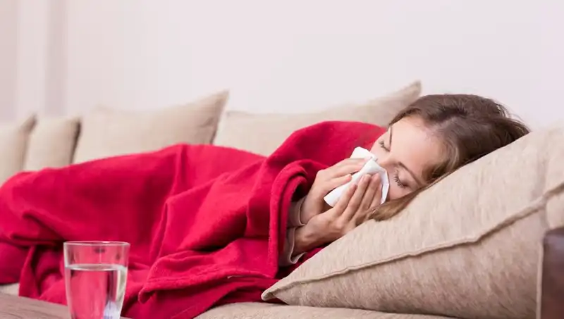 Öksürük ve Hapşuruk Sorunlarına Dikkat: Vitamin Eksiklikleri Belirtileri