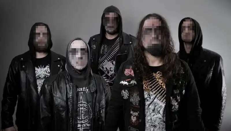 Dini Değerlere Hakaretten Rock Grubu Üyeleri Tutuklandı: Olayın Ardındaki Gerçekler