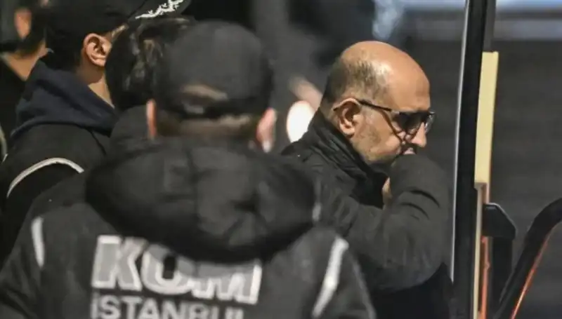Aziz İhsan Aktaş’a İlişkin Ev Hapsi Kaldırıldı, Yeni Gelişmeler Bekleniyor