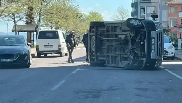 Otomobile Çarpan Araç Yan Yattı: Olayın Detayları ve Son Gelişmeler