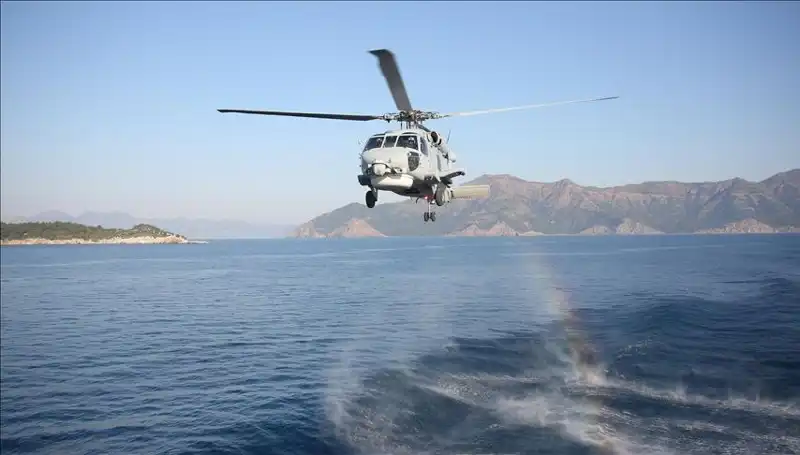 Askeri Helikopter Acil Durum Nedeniyle Denize İndi: Olayın Ayrıntıları