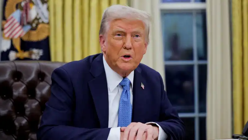 Trump'tan Sert Mesaj: İran'dan Petrol Alan Ülkelere Yaptırım Geliyor!
