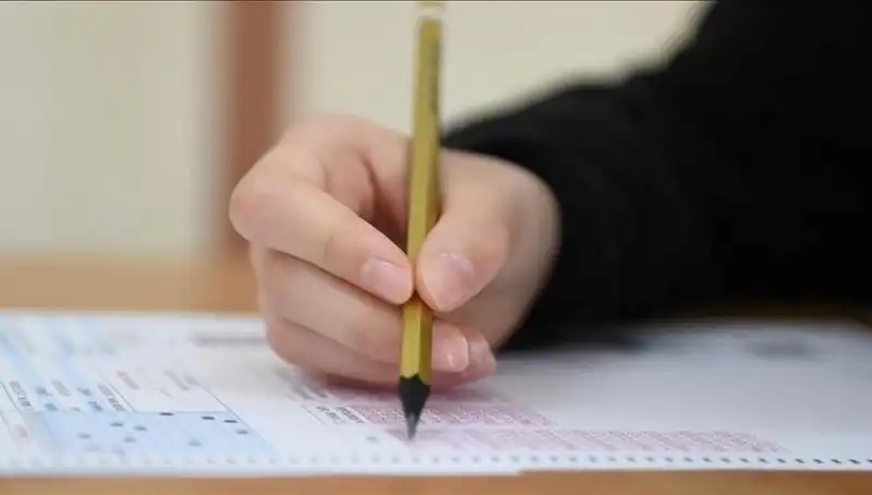 LGS Sınavında Zorlayıcı Sorular: Öğrenciler Nasıl Tepki Verdi?
