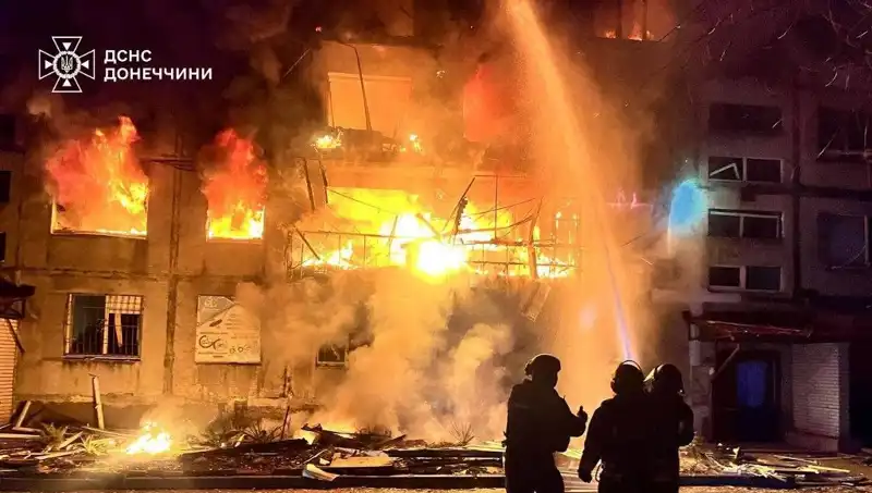 Ukrayna'daki Bombardımanda İskender Füzeleriyle Çocuklar Hayatını Kaybetti