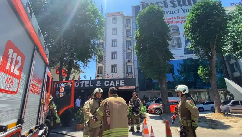 Fatih’te Otel Yemekhanesinde Yangın Çıktı: Detaylar Ortaya Çıkıyor