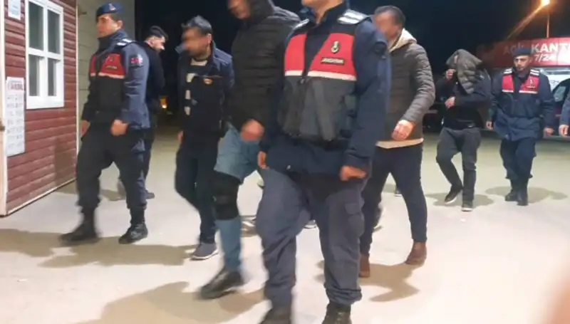 Bağ Evindeki Uyuşturucu Partisine Şok Baskın: Bir Gece Nasıl Sonuçlandı?