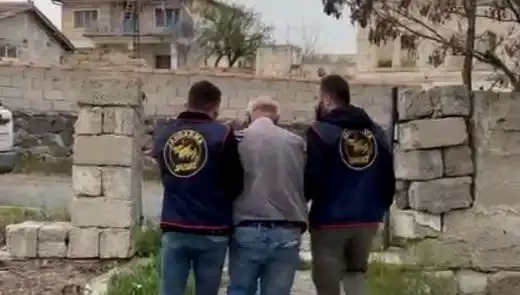 49 Yıl Hapisle Aranan Şahıs, Nevşehir'de Emniyet Güçleri Tarafından Yakalandı