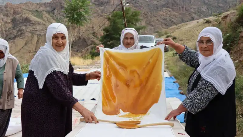 Yazın Sıcaklarında Lezzet ve Sağlık: Geleneksel Un Kurutma Yöntemleri