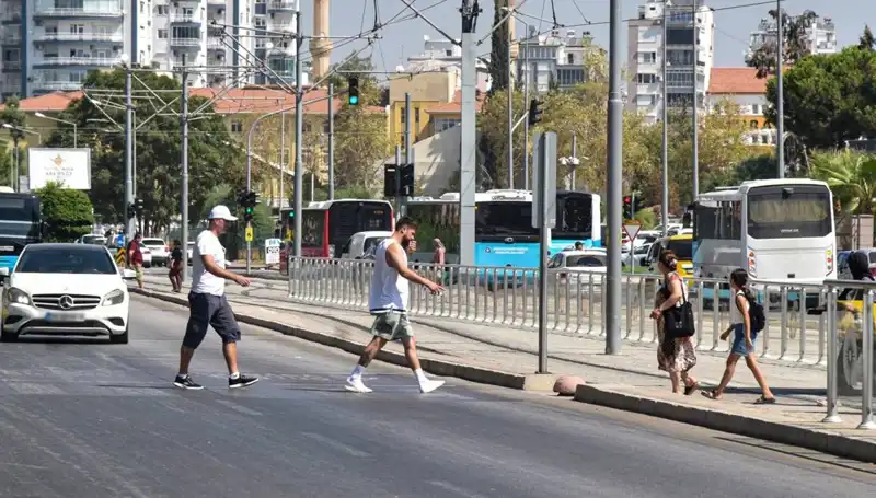 Trafikte Ölümcül Bilinçsizlik: Ani Artışlar Sürücüler İçin Tehdit Oluşturuyor