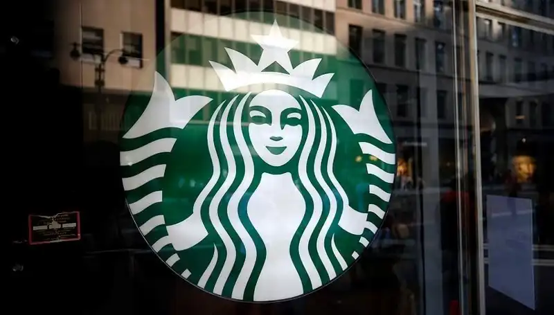Starbucks'ın Küresel Satışlarındaki Düşüş: Nedenleri ve Gelecek Stratejileri