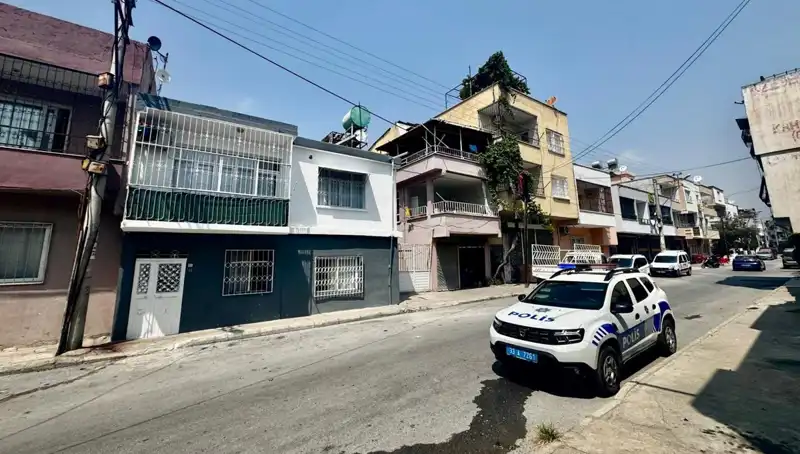 Anne Kızın Ölü Bulunması Silah Sesleriyle İlgili Şüpheleri Artırdı