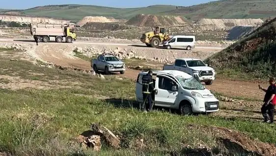 Mardin'de Feci Kaza: Dört Kişi Yaralandı, Olay Yeri Kan Göletine Döndü