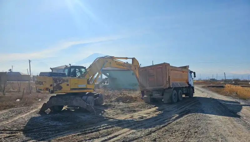 Iğdır'da Görülen Metruk Yapılar Kaldırılıyor: Şehir Yenileniyor