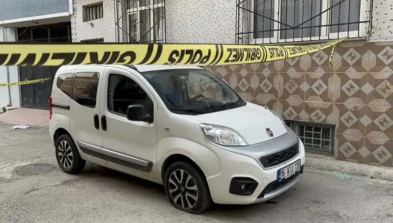 Bursa'da Silahlı Saldırı: Bir Kişi Yaralandı, Olay Yeri Kapatıldı