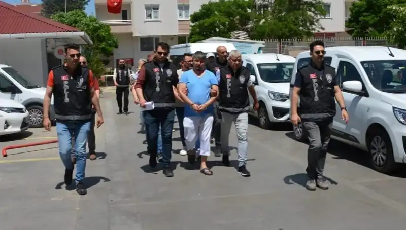 Lüleburgaz'da Gizli Fuhuş Ağına Dev Operasyon Düzenlendi!