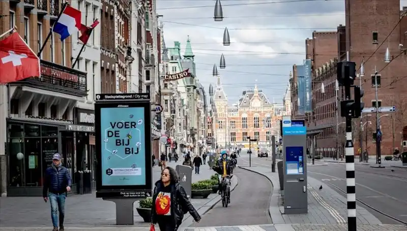 Hollanda'da Enflasyon Oranları Düşüşe Geçti: Ekonomi Nereye Yol Alıyor?