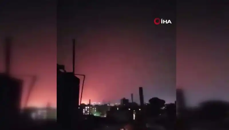 ABD Hava Saldırısı Sonrası Sana'da 12 Kişi Hayatını Kaybetti